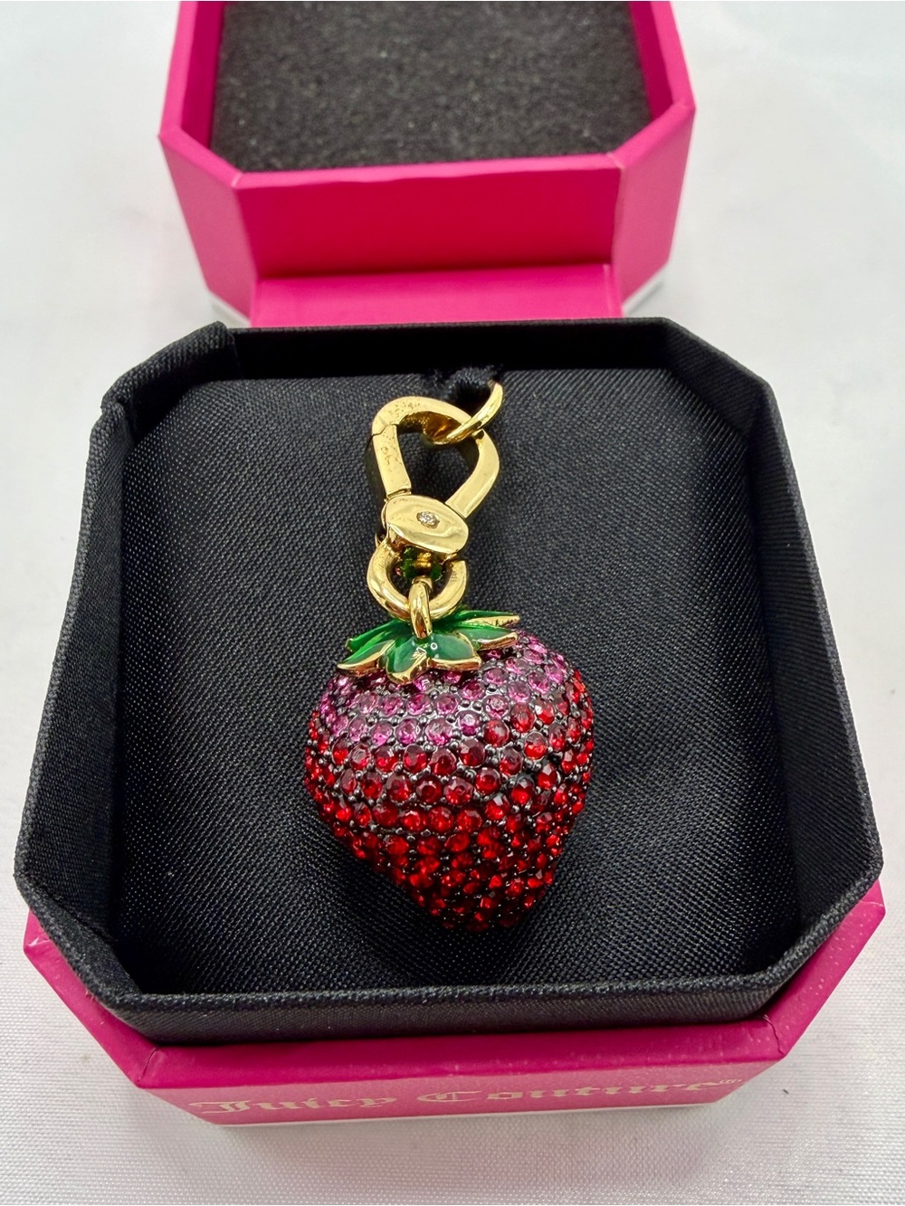 Juicy Couture Y2K Red Pink Crystal Strawberry Charm Keyring New in Box